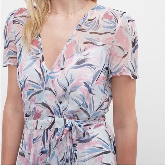 Club Monaco NWT Sheer Print Short Sleeve Wrap Maxi Dress Size 2 - Picture 5 of 11